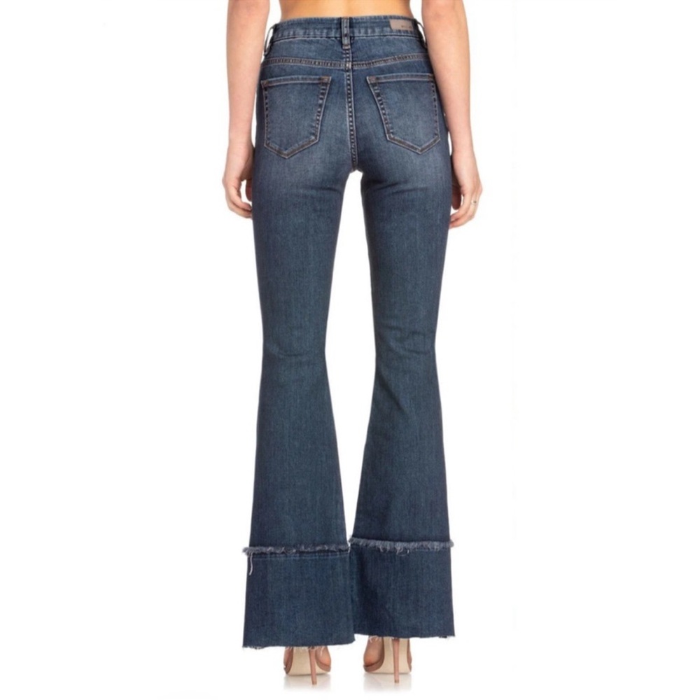 MISS ME High-Rise Flare Leg - Size 29 - Picture 2 of 13
